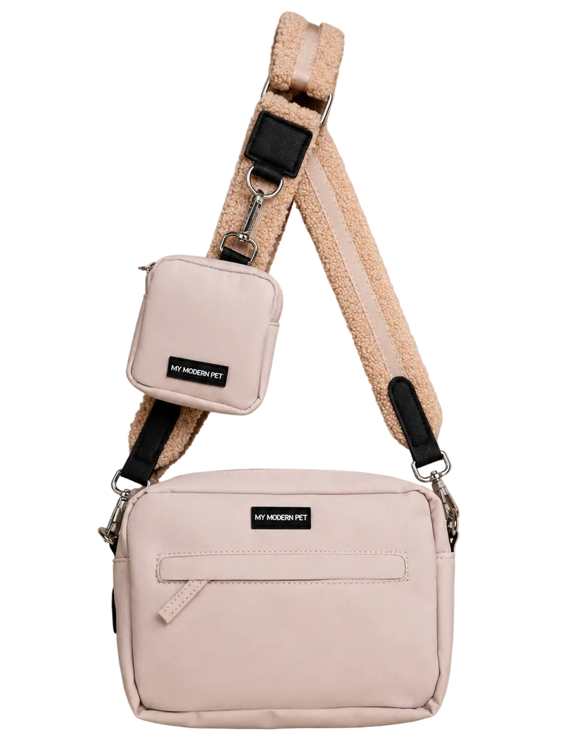 The Teddy Walking Bag